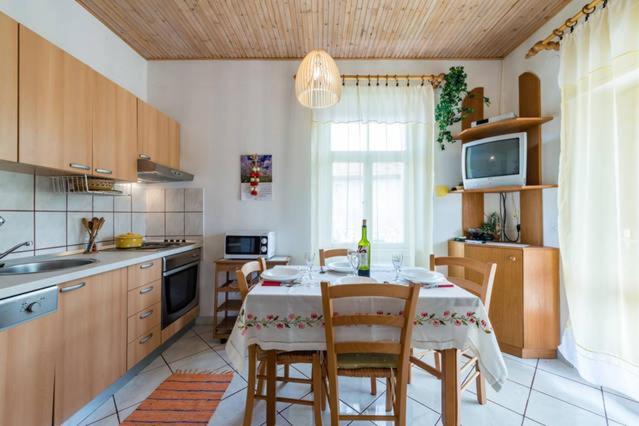 Apartments Lima Lazaneo Йелса Екстериор снимка